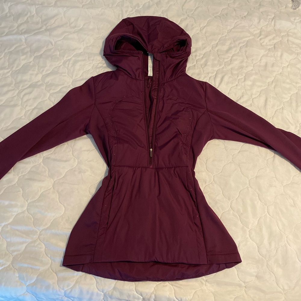 Lululemon purple hooded running jacket